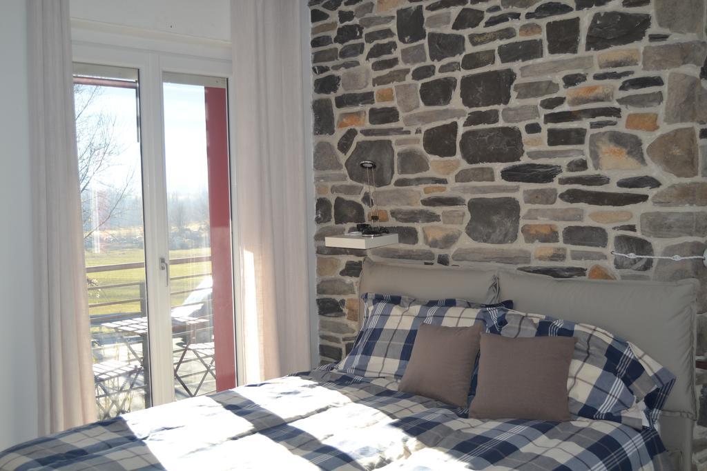 Affittacamere Smile Accomodation Aosta Bagian luar foto